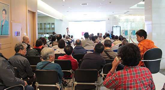 1464244659789093.jpg 550-300-现场座无虚席.jpg